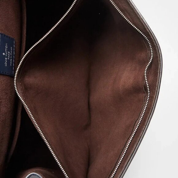 Louis Vuitton Indigo Epi Leather Cluny MM Bag - Picture 8 of 12